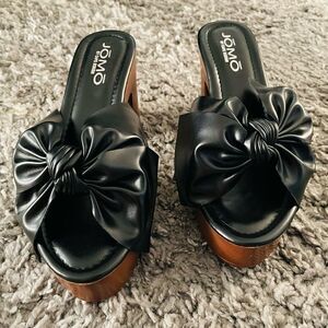 NIB Platform Bow Heels 